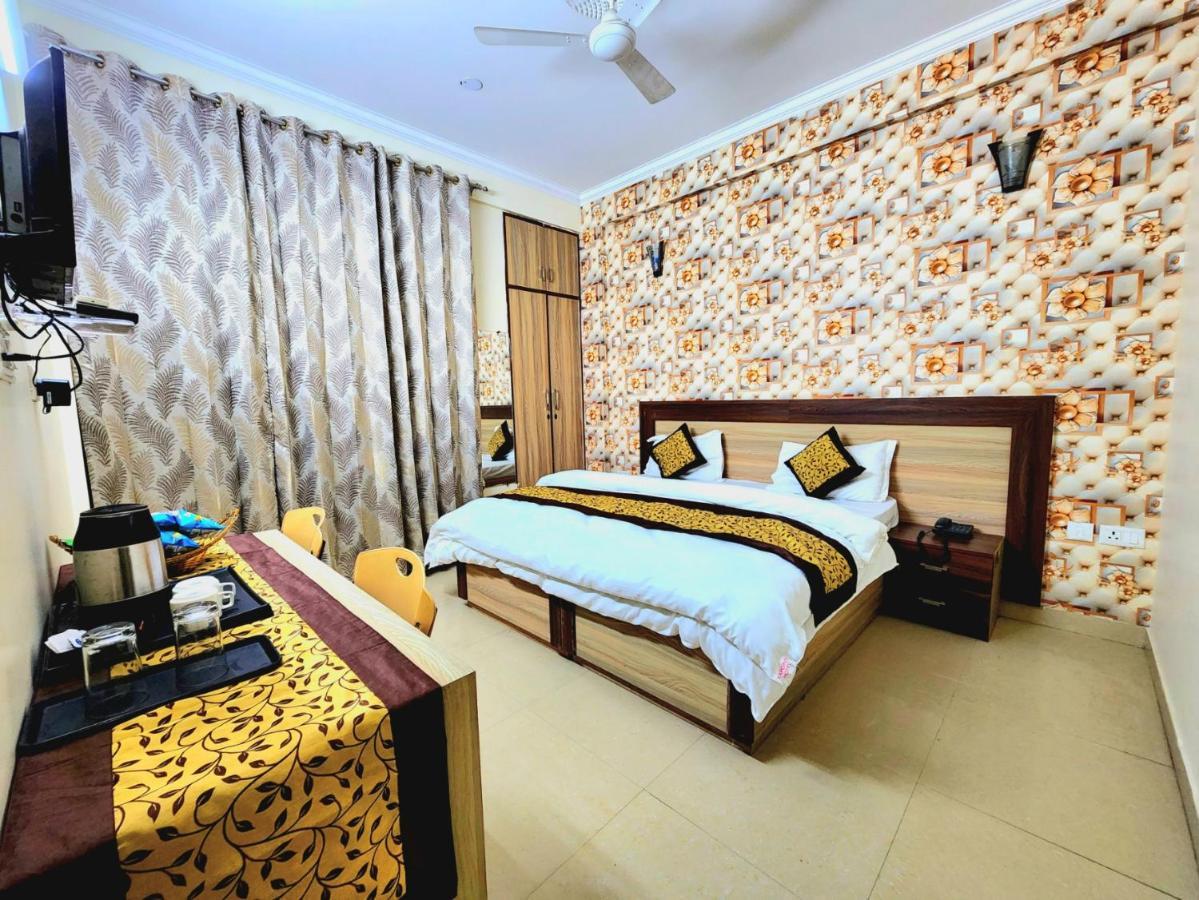 Hotel Sun Haven Greater Noida Esterno foto