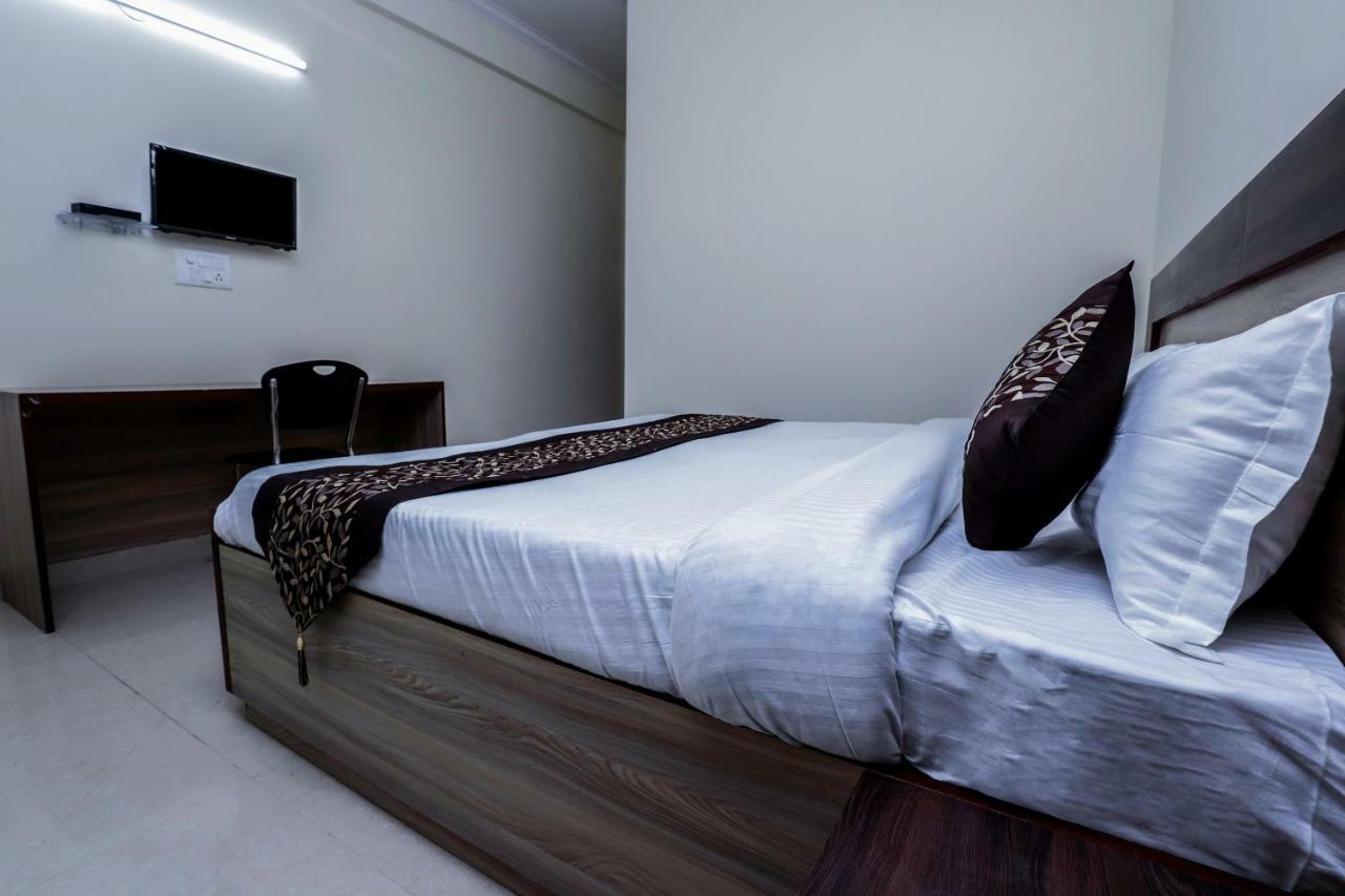 Hotel Sun Haven Greater Noida Esterno foto
